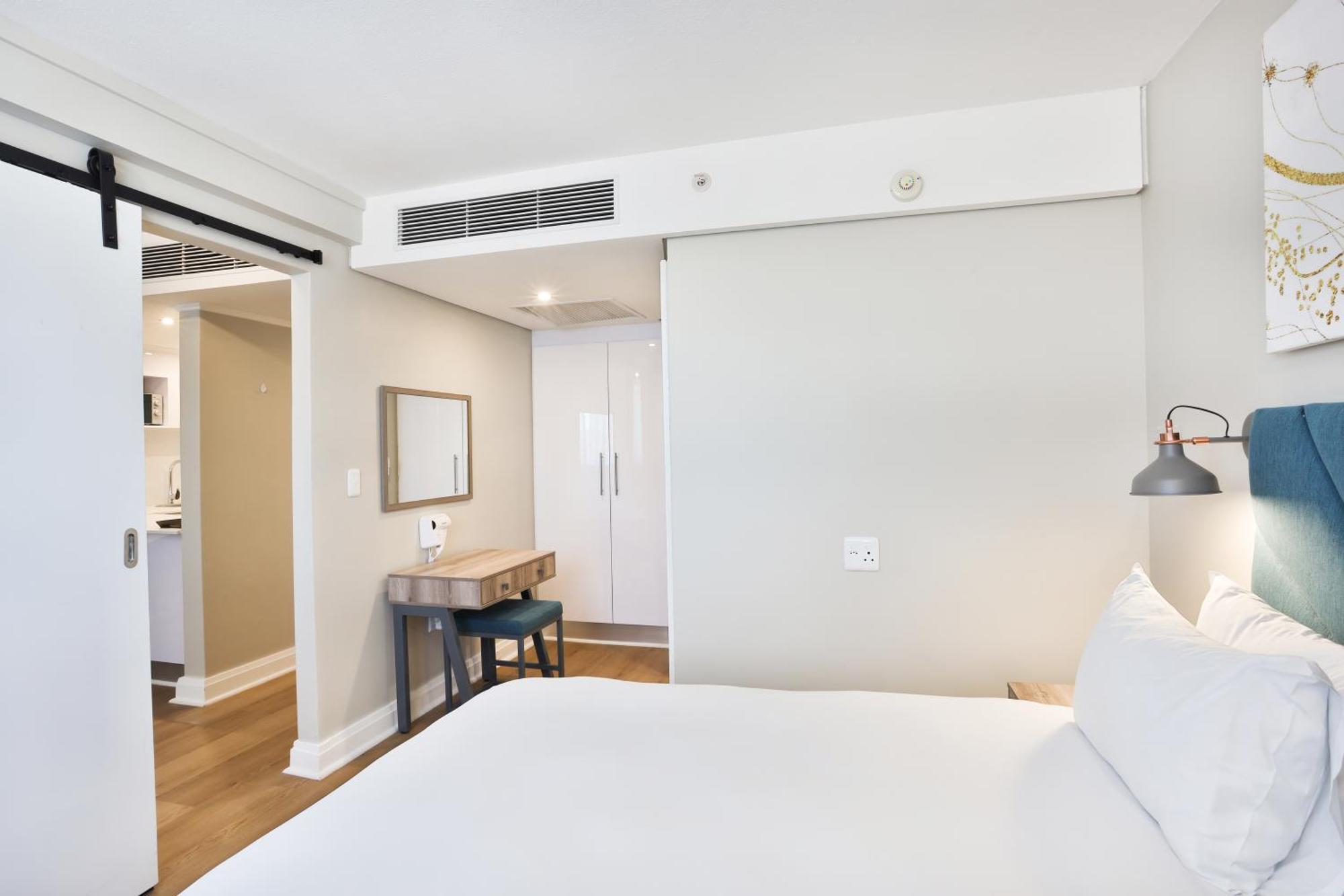 Rh Hotel Pretoria-Noord エクステリア 写真