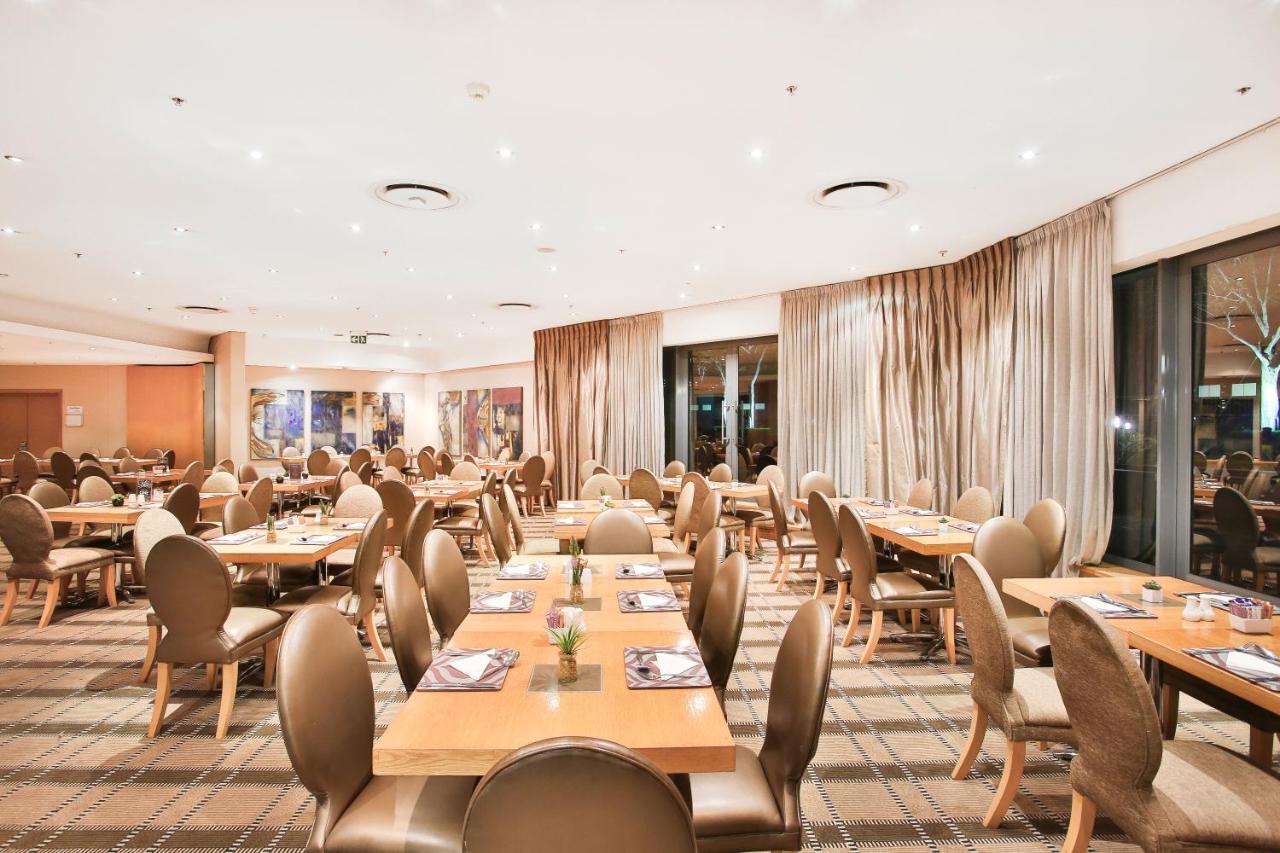 Rh Hotel Pretoria-Noord エクステリア 写真