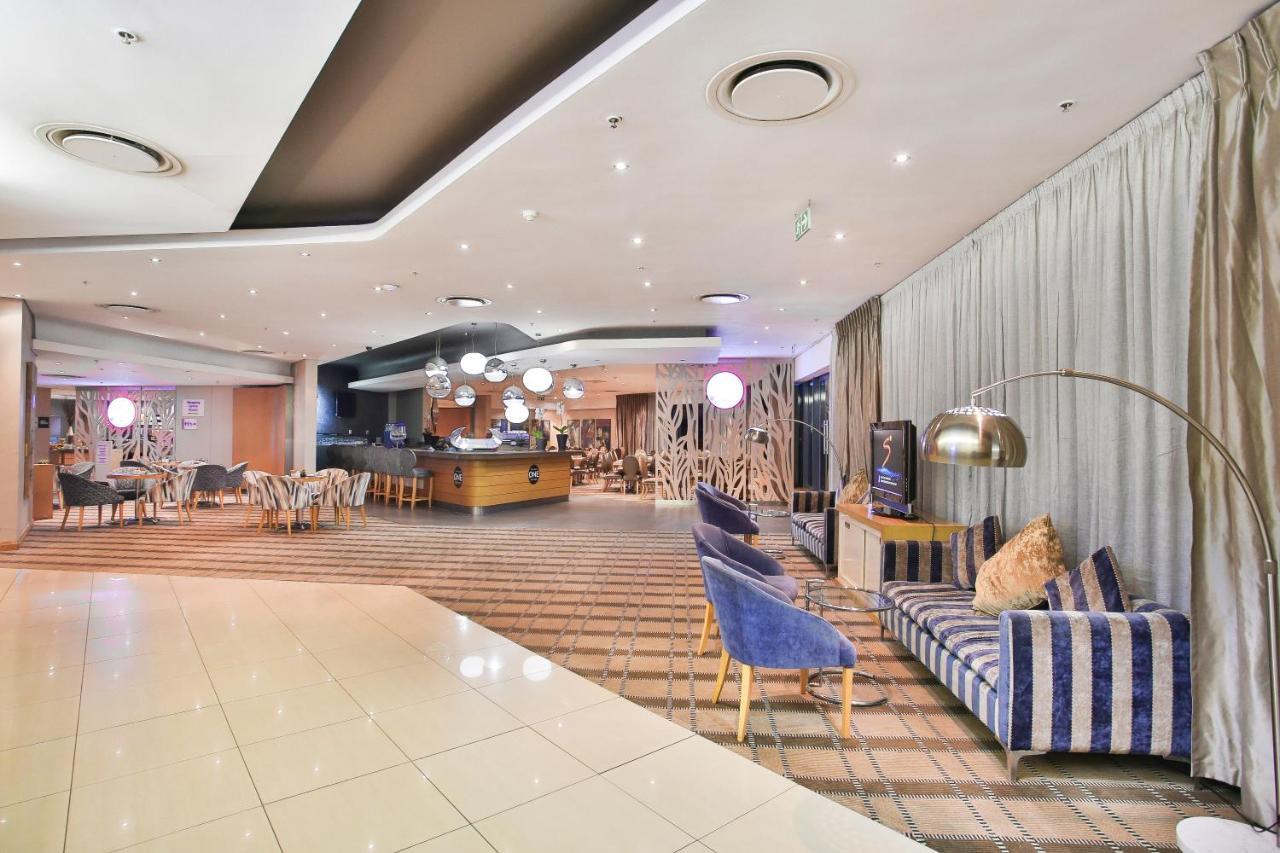 Rh Hotel Pretoria-Noord エクステリア 写真
