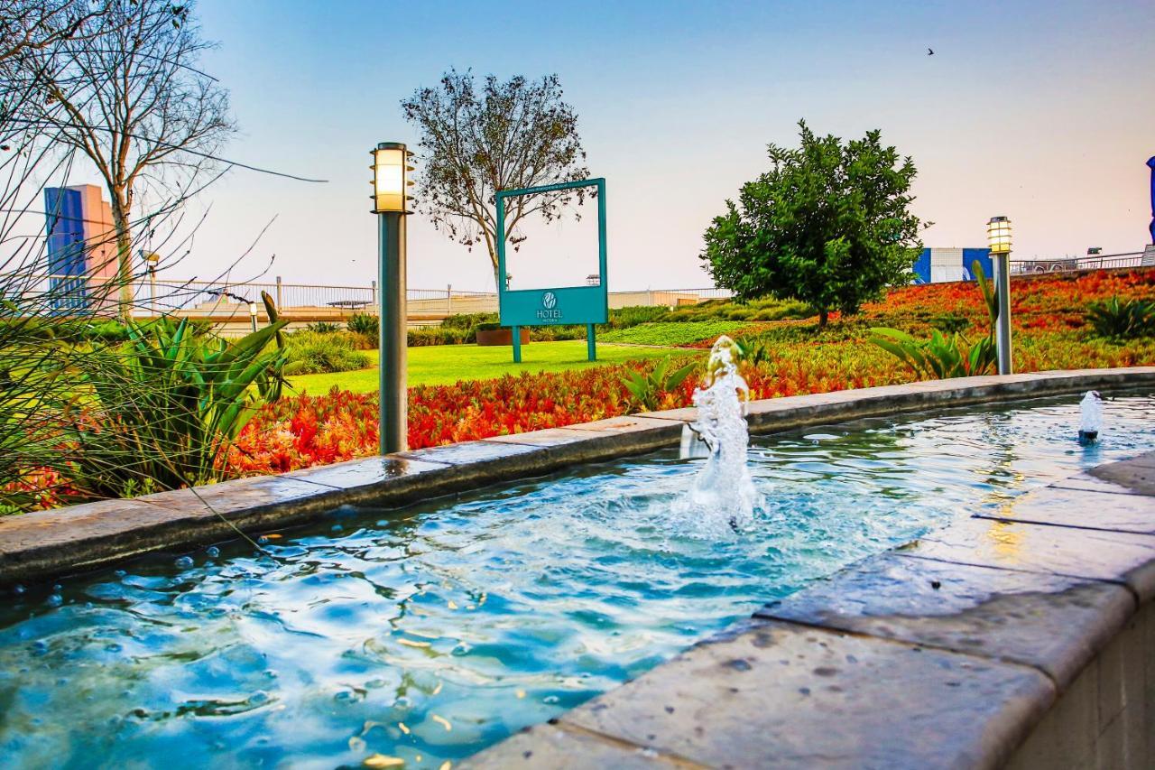 Rh Hotel Pretoria-Noord エクステリア 写真