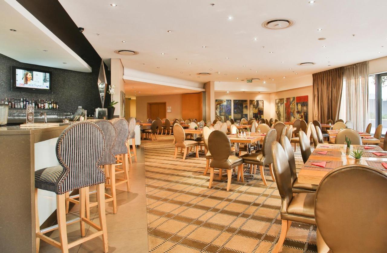 Rh Hotel Pretoria-Noord エクステリア 写真